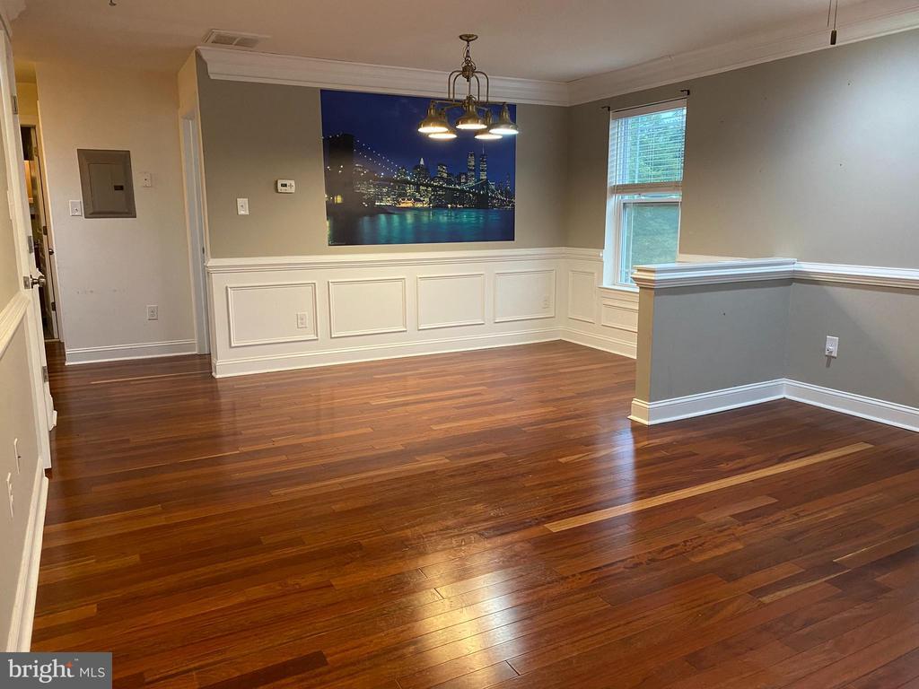 Foto principal - 1202 Woodlane Rd