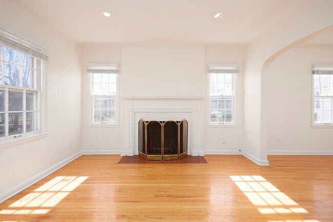 Foto del edificio - 208 S Clark St