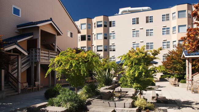 Foto del edificio - 521 S Weller St