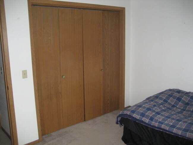 Foto del edificio - 1 Bedroom, 1 Bath Condo on Iowa City's West Side
