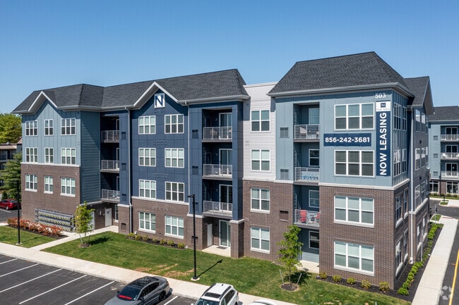 Building Photo - THE NEIL