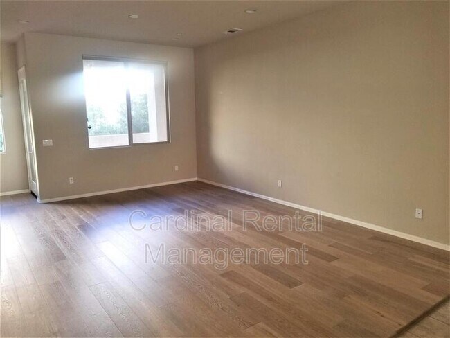 Building Photo - 5036 Mosaic Ct