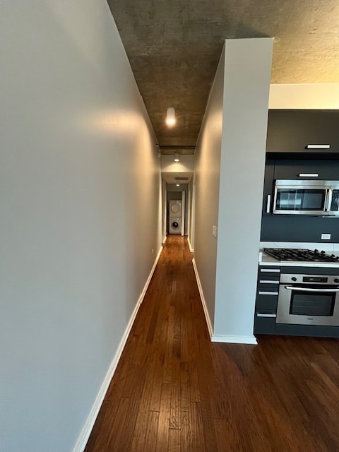 Building Photo - 550 N Saint Clair St