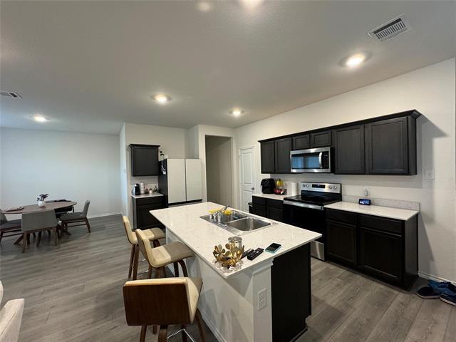 Building Photo - 3328 Perman Dr