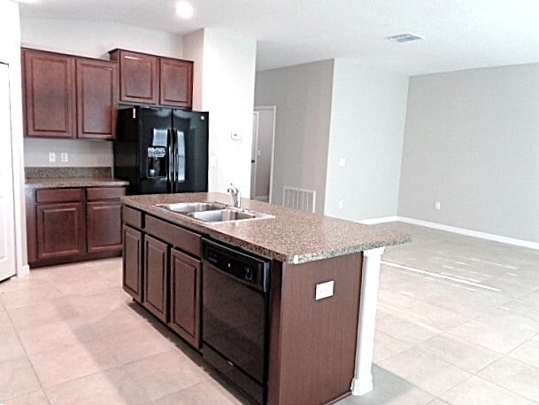 Building Photo - 10604 Fuzzy Cattail St