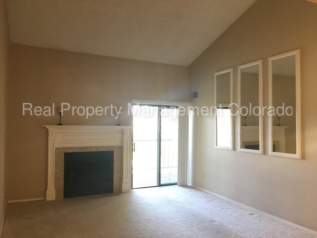 Foto del edificio - 9690 Brentwood Way