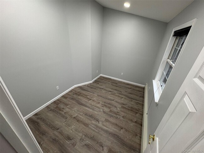 Foto del edificio - 10 Matsunaye Dr