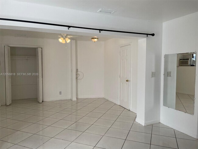 Foto del edificio - 14545 SW 73rd St