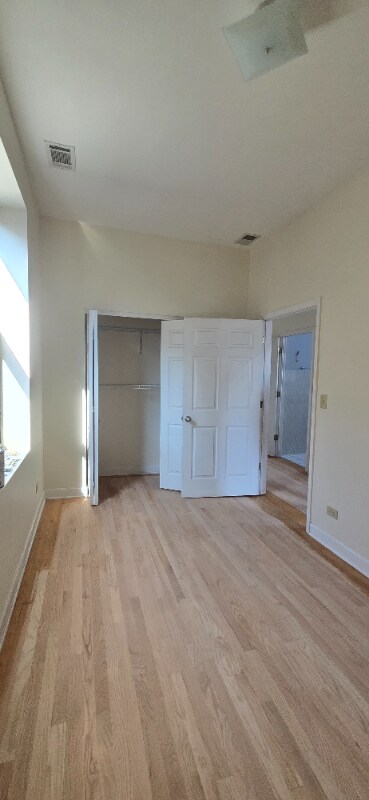 Building Photo - 2539 W Cortez St