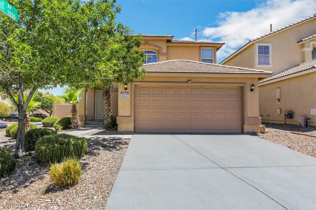 Primary Photo - 7228 Quarterhorse Ln
