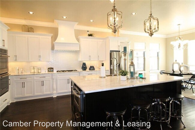 Foto del edificio - 5 br, 4 bath House - 16645 Little Leaf Lane