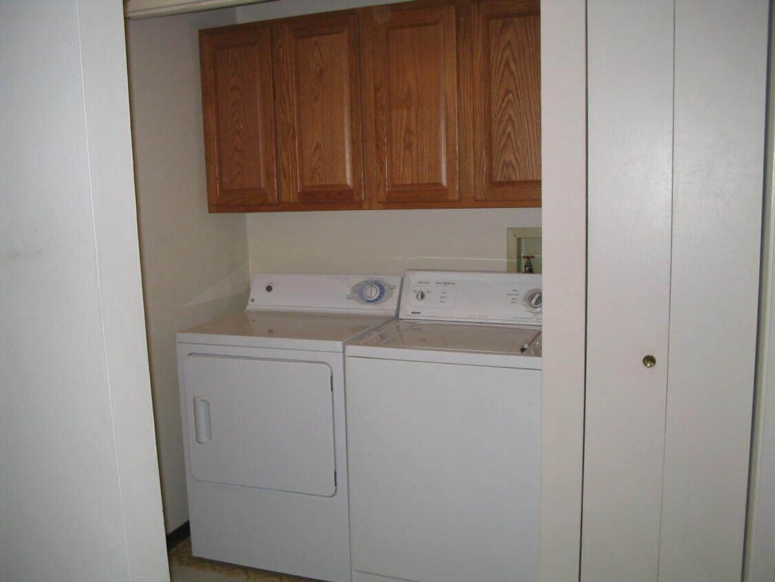 Foto principal - Awesome 1 - Bedroom / 1-Bath Penthouse Uni...
