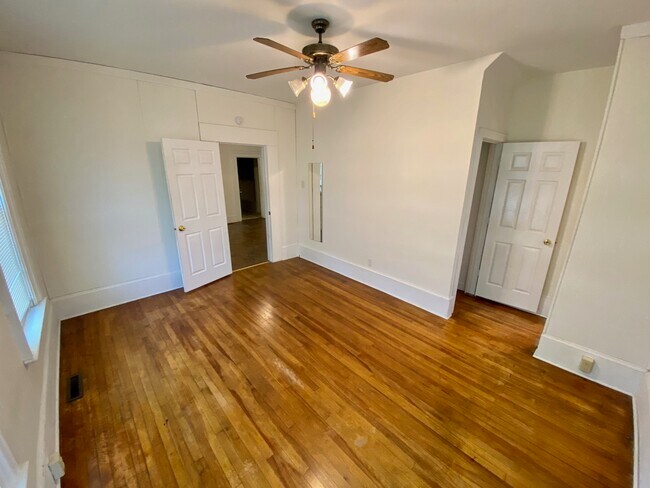 Foto del edificio - 902 8th St S