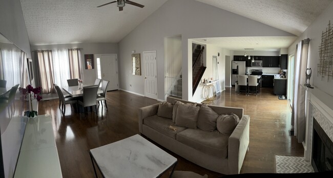 Building Photo - 2846 Pheasant Field Dr
