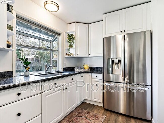 Foto del edificio - 13112 SW 62nd Ave