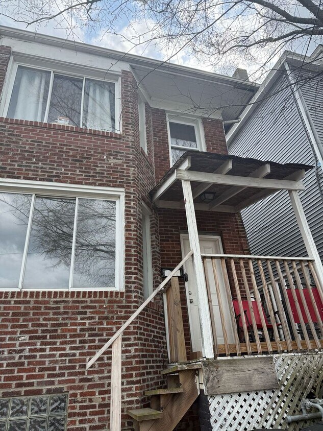 Photo - 1607 Methyl Street