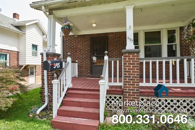 Foto del edificio - 3 br, 1 bath House - 595 Lindell St