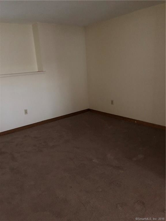 Building Photo - 53 Meadow St