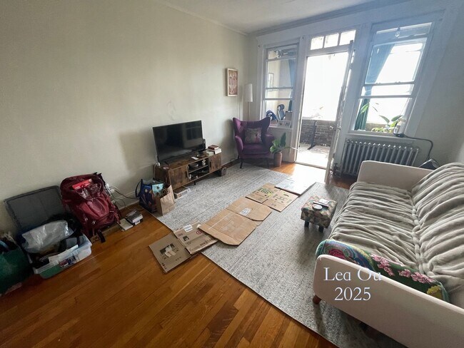 Foto del edificio - NO FEE! Available AUGUST Sunny 1bed in Bri...