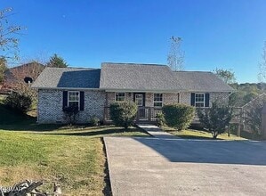 Building Photo - 1507 Cloverdale Ct
