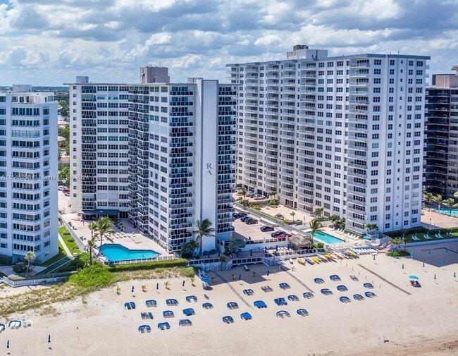 Building Photo - 3700 Galt Ocean Dr