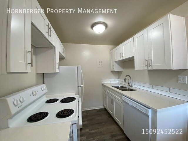 Foto del edificio - 726 W Maxwell Ave