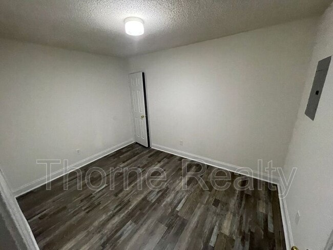 Building Photo - 4110 Cypress Dr NW