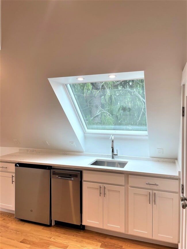 Photo - 29 Green St Townhome