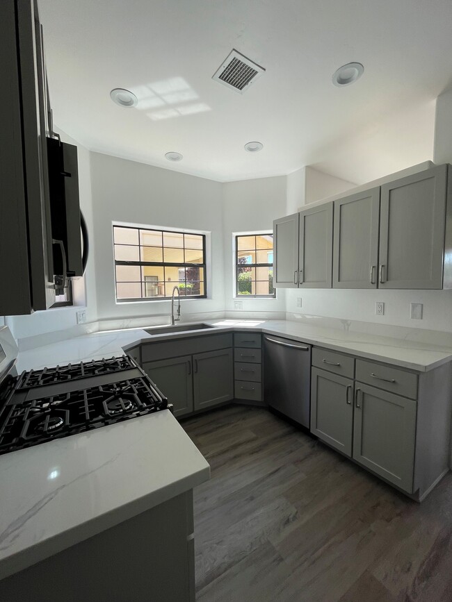 Foto del edificio - 3269 Orchid Way