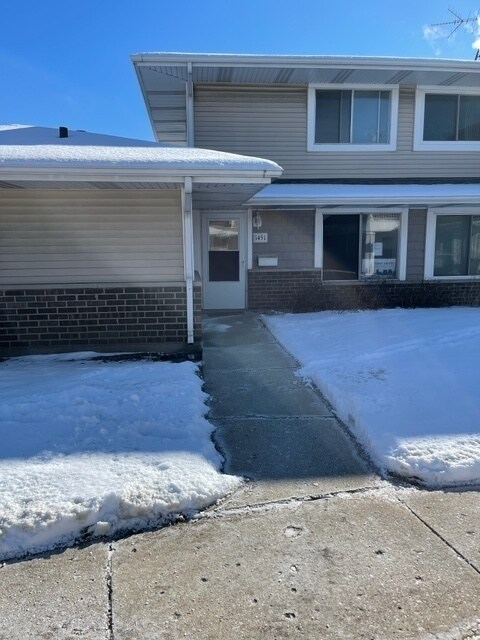 Primary Photo - 1451 Fremont Dr