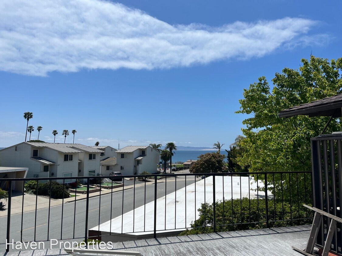 Primary Photo - 2 br, 1.5 bath House - 2570 Spyglass Dr # 4