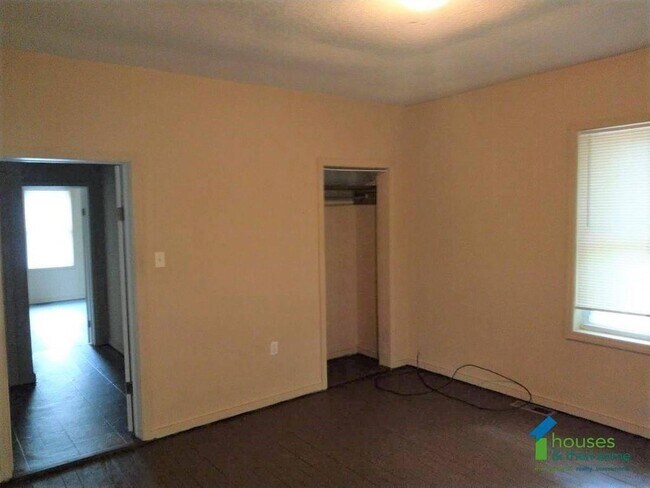 Building Photo - 680 Beaumont Ave