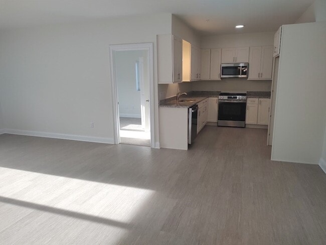 Foto del edificio - 10 Franklin Ave