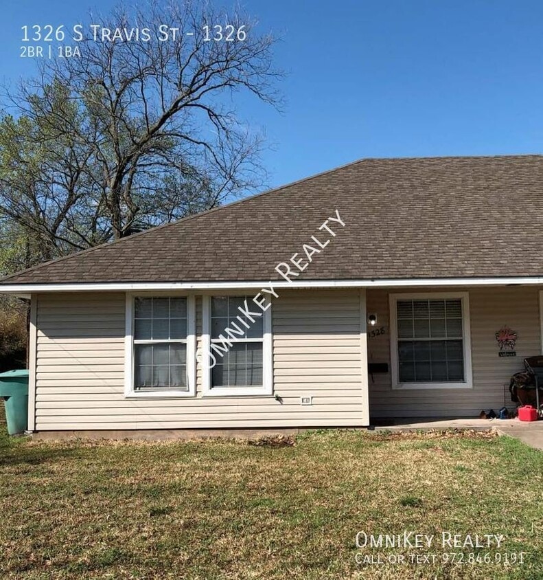 Primary Photo - 1326 S Travis St
