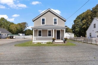 Building Photo - 3461 Kingstown Rd