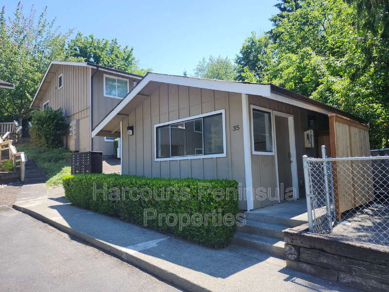 Photo - 35 NE Torval Canyon Rd