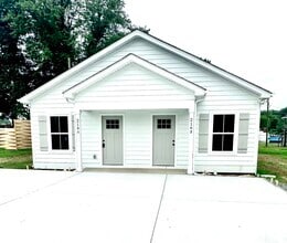 Building Photo - 216 Victor Reiter Pkwy