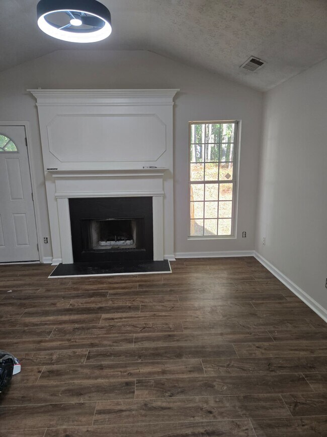 Foto del edificio - 3728 Oakland Spring Ct