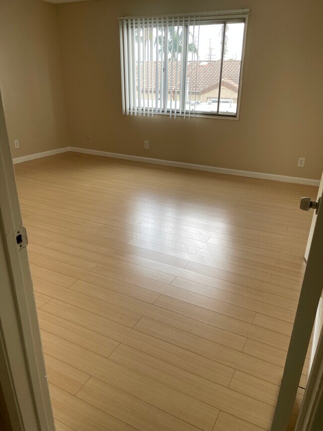 Master Bedroom - 216 W Imperial Ave