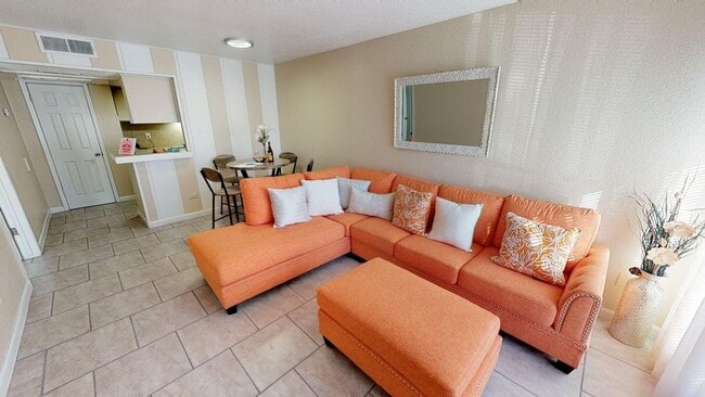 SPACIOUS LIVING ROOM SPACE - Cerca Demi Apartments