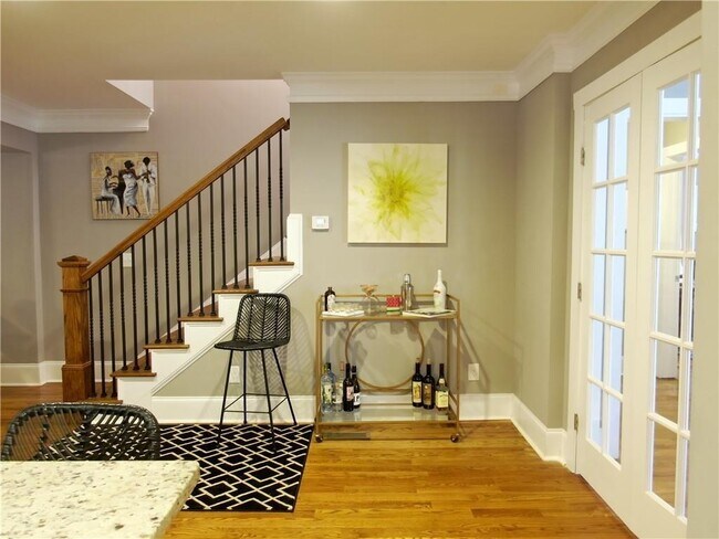 Foto del edificio - 872 Hall St SW