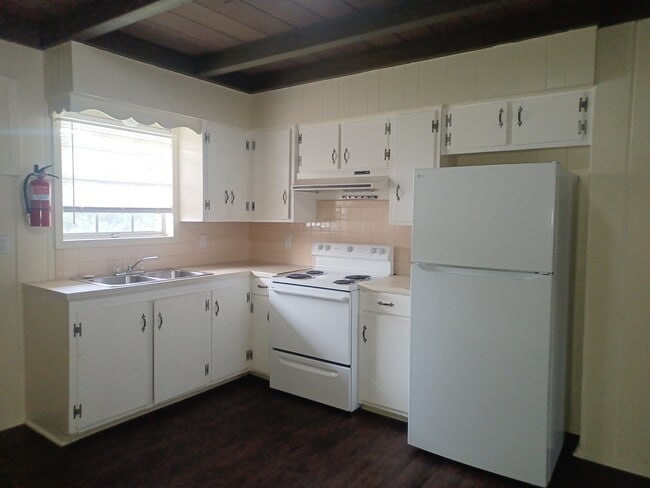 Foto del edificio - 1719 Oakley Ct