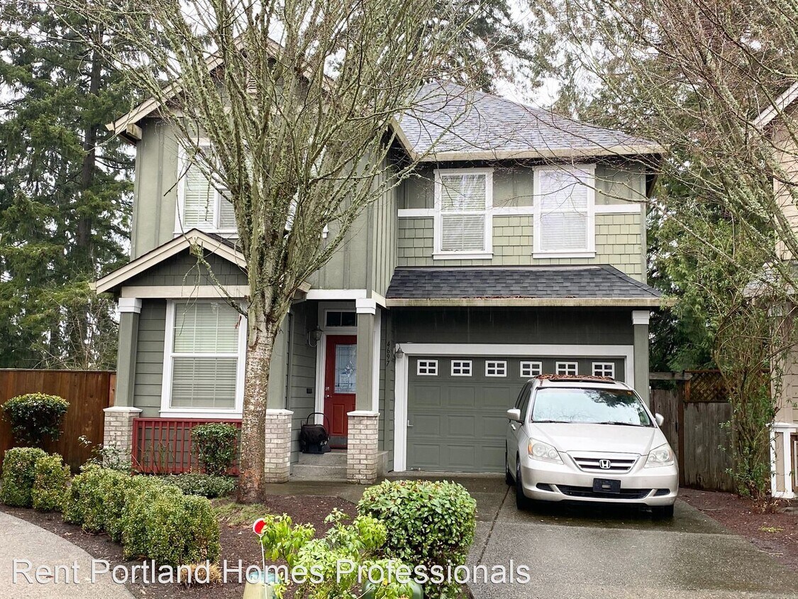 Primary Photo - 3 br, 2.5 bath House - 4697 NE Azalea Ln