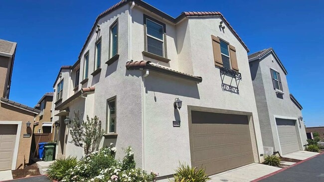 Building Photo - 10582 Trill Way