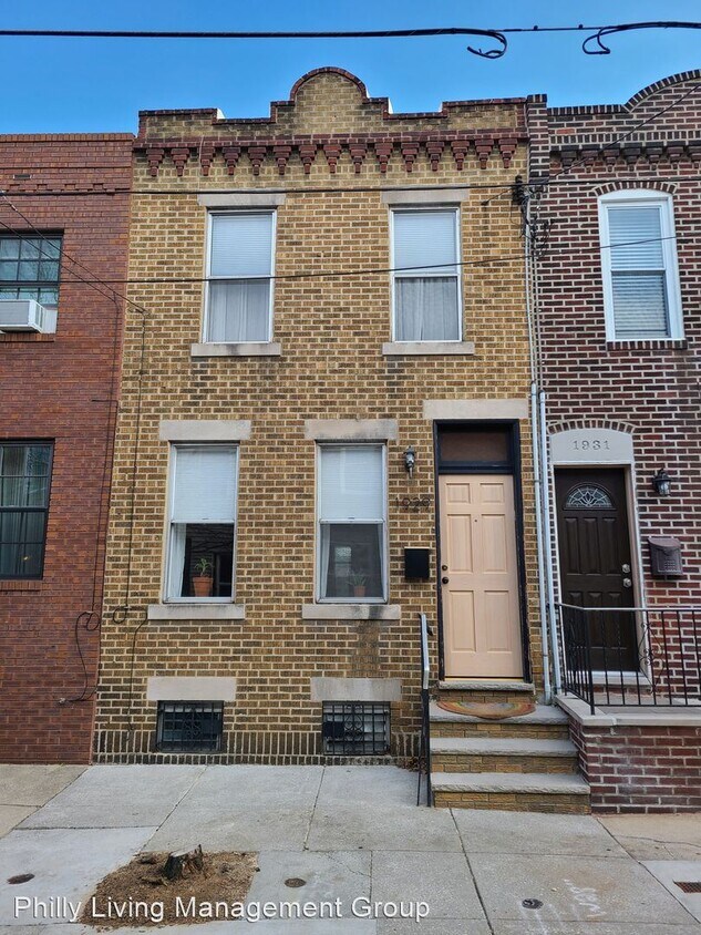 1929 S Iseminger St, Philadelphia, PA 19148 House Rental in