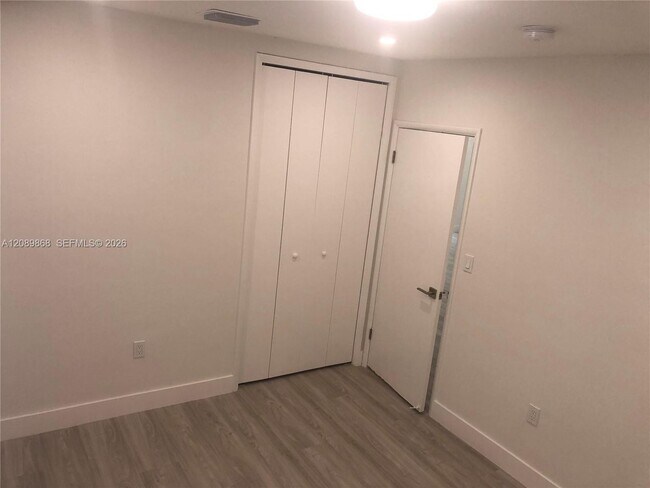 Foto del edificio - 11053 SW 79th Ave