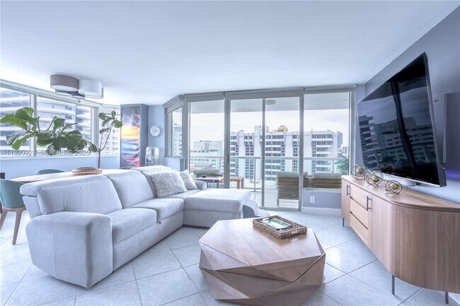 Foto del edificio - 3411 Indian Creek Dr