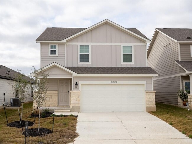 Building Photo - 1009 Wild Leaf Wy