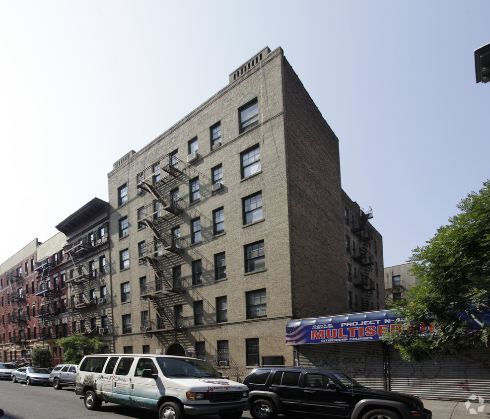 Primary Photo - 560 West 151st Street