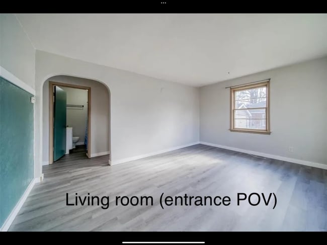 Building Photo - 410 N Bourbeuse St
